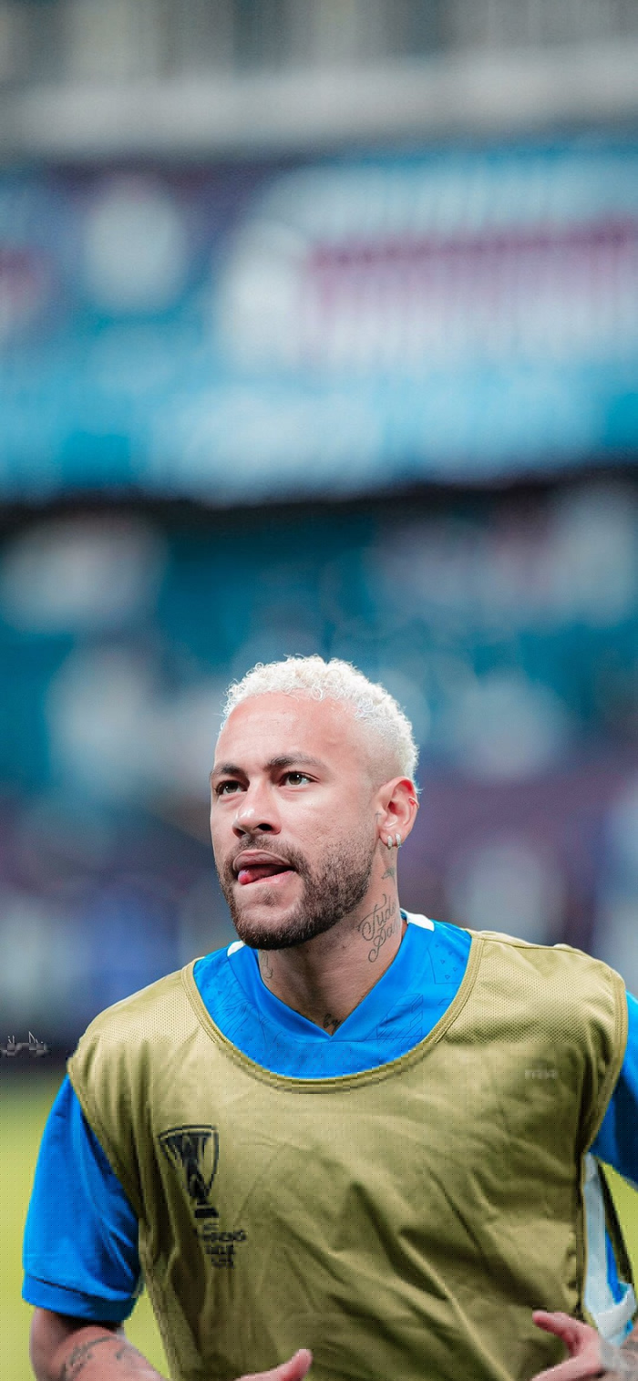 与巴萨的传闻？小蜘蛛：这困扰不到我，目前只专注于本赛季（被传巴萨？小蜘蛛：不受影响，只专注本赛季）