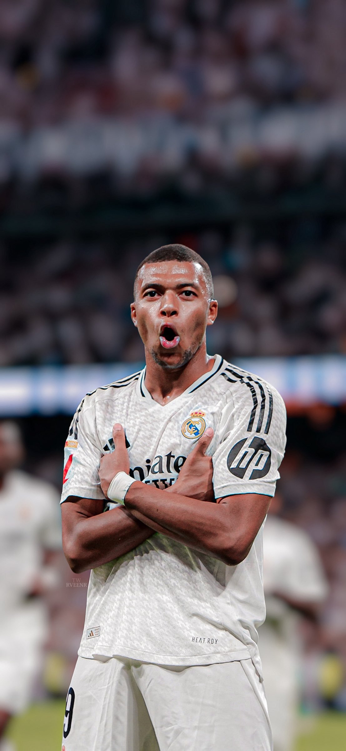 开场前8投全丢！马刺迅速回暖半场轰下77分创赛季新高（开局8投皆失，马刺迅速反弹半场砍下77分刷新赛季纪录）