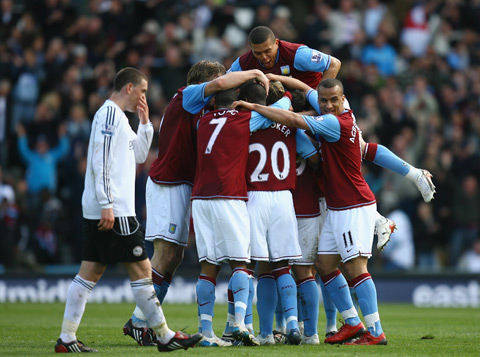 对猛龙跨季10连胜！布伦森35+6三分势不可挡 与场边球迷对喷太经典（跨季对猛龙豪取10连胜！布伦森35+6三分如雨，场边与球迷互喷成名场面）