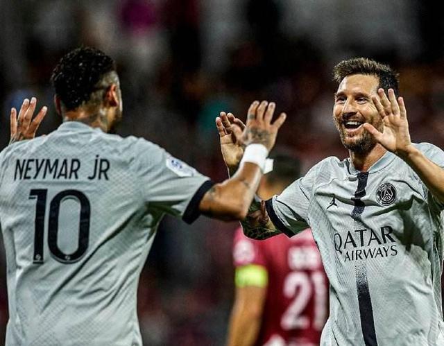 意媒：孔蒂明天回归那不勒斯，要求冬窗实质性引援以重振球队（意媒：孔蒂明日回归那不勒斯，要求冬窗实质补强以振兴球队）