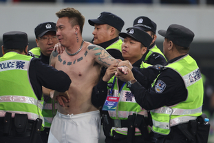 巴黎圣日耳曼姆巴佩帽子戏法（姆巴佩为巴黎圣日耳曼上演帽子戏法）