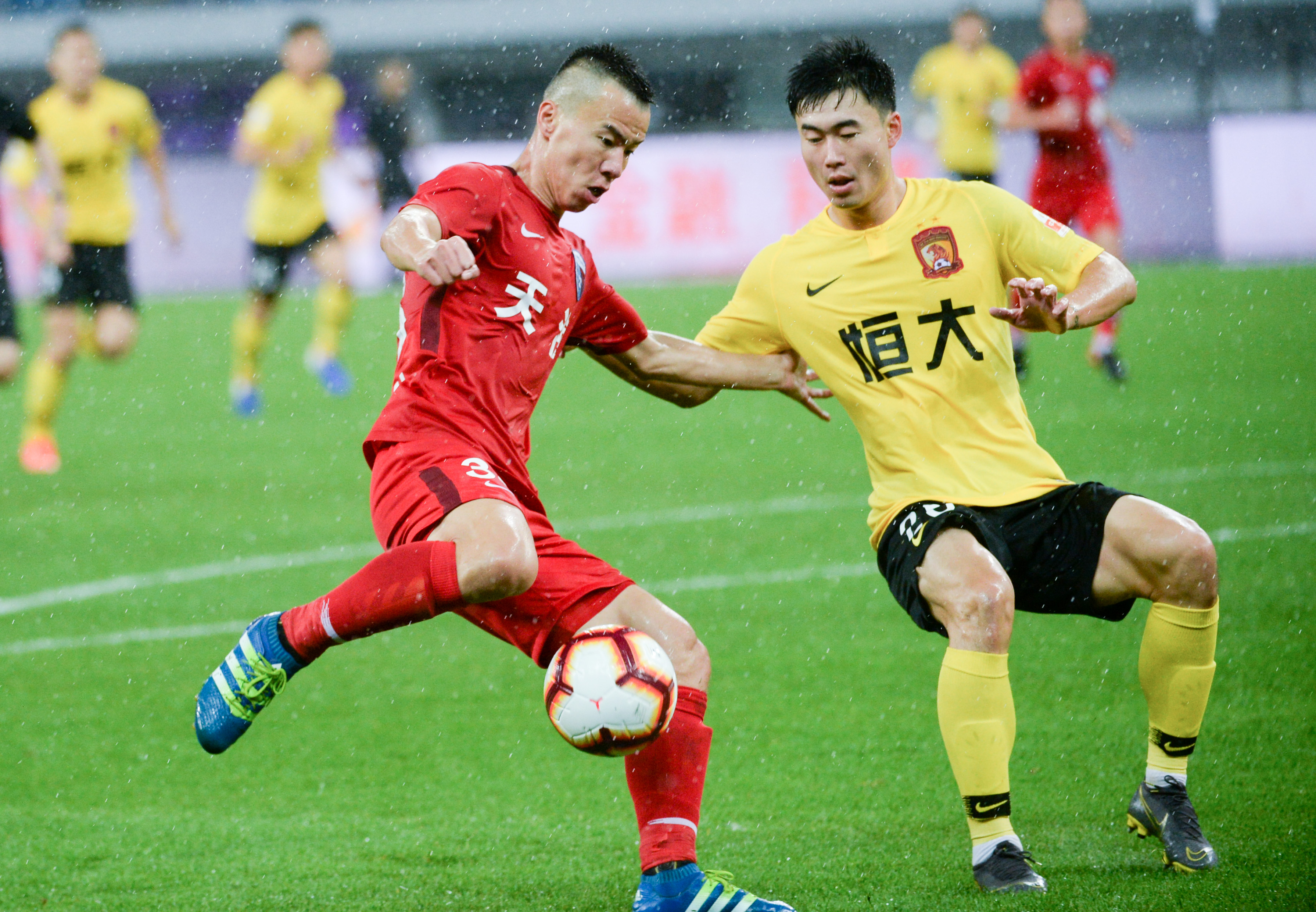 FIFA年度最佳门将候选：多纳鲁马、阿利松、什琴斯尼在列（FIFA年度最佳门将候选名单出炉：阿利松、什琴斯尼、多纳鲁马入围）