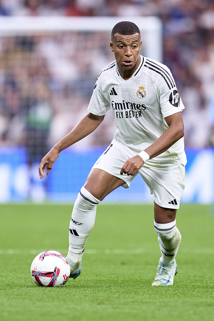 喜讯！新斯卢茨基已跟蓉城正式签约，德转官宣确认他下赛季会带队（重磅！斯卢茨基正式加盟成都蓉城，德转官宣其将执教下赛季）