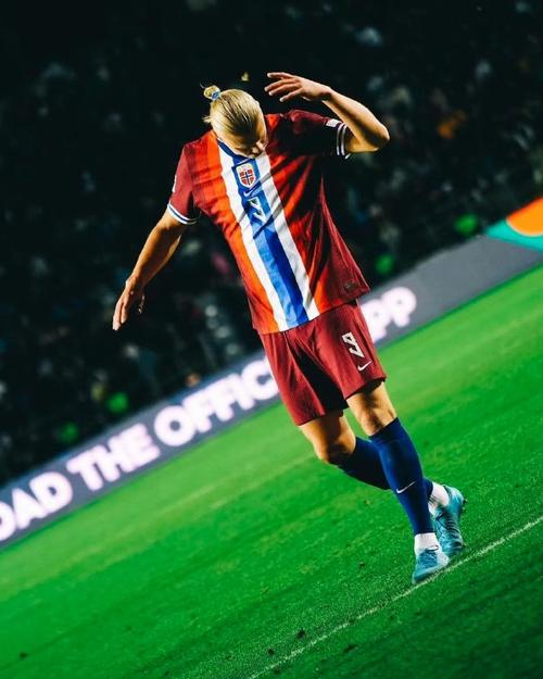 欧冠淘汰赛前瞻：曼城对阵皇家马德里,（欧冠淘汰赛前瞻：曼城迎战皇家马德里）