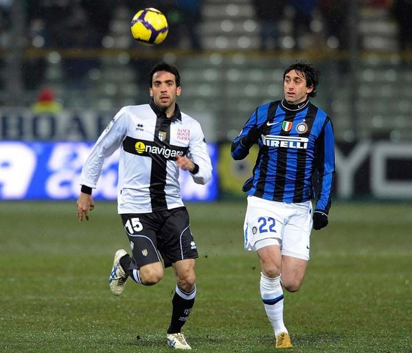 奥巴梅扬：自豪作为队长带枪手夺足总杯；后悔从巴萨去蓝军（奥巴梅扬：以队长之名率阿森纳加冕足总杯倍感荣耀；从巴萨转投切尔西成一大遗憾）