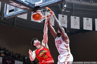 热身赛：大连英博2-1击败青岛西海岸（热身赛：大连英博2比1力克青岛西海岸）