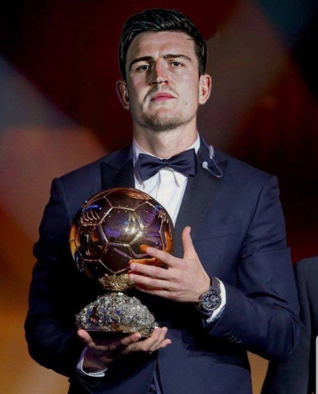 媒体人建言邵佳一：必须年轻化，在场上要争主动权和快节奏