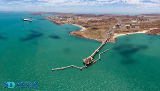 猜猜我是谁：北伦敦德比名场面！正飞铲威尔希尔的球员是谁？（北伦敦德比名场面回顾：是谁飞铲了威尔希尔？）