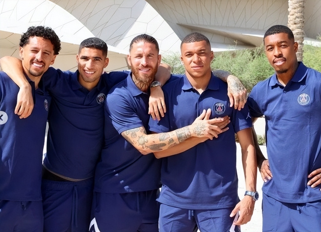 埃贝尔：说诺伊尔必须参加明年的世界杯？那只是我自己的观点（埃贝尔澄清：诺伊尔必须参加明年世界杯只是个人观点）