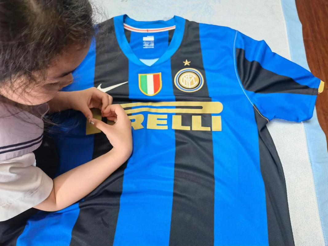 佩杜拉：科莫会在冬窗拒绝对帕斯的报价，球员明夏回皇马（佩杜拉：科莫冬窗将拒绝关于帕斯的报价，球员明夏回归皇马）